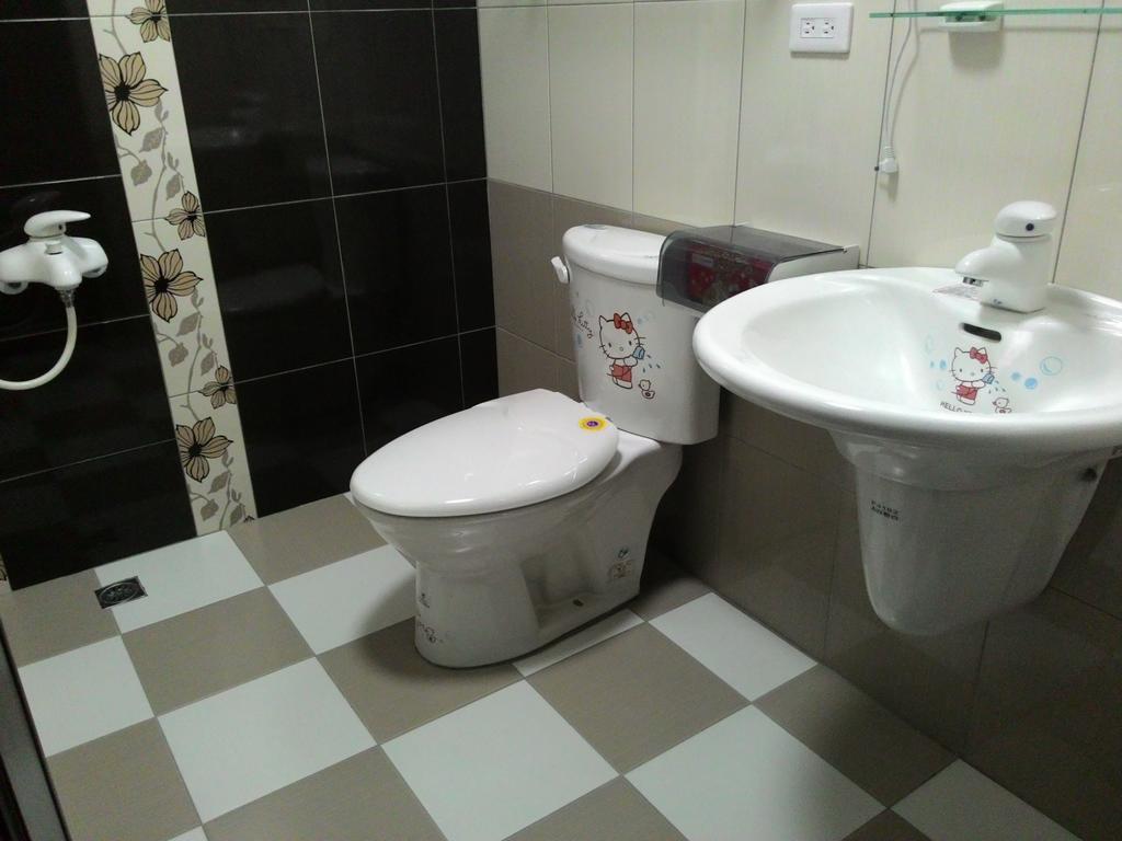 Hengchun 101 Hotel Quarto foto